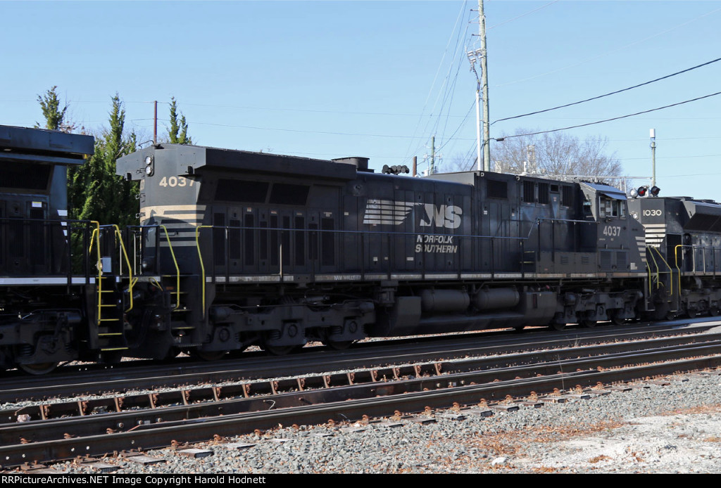 NS 4037